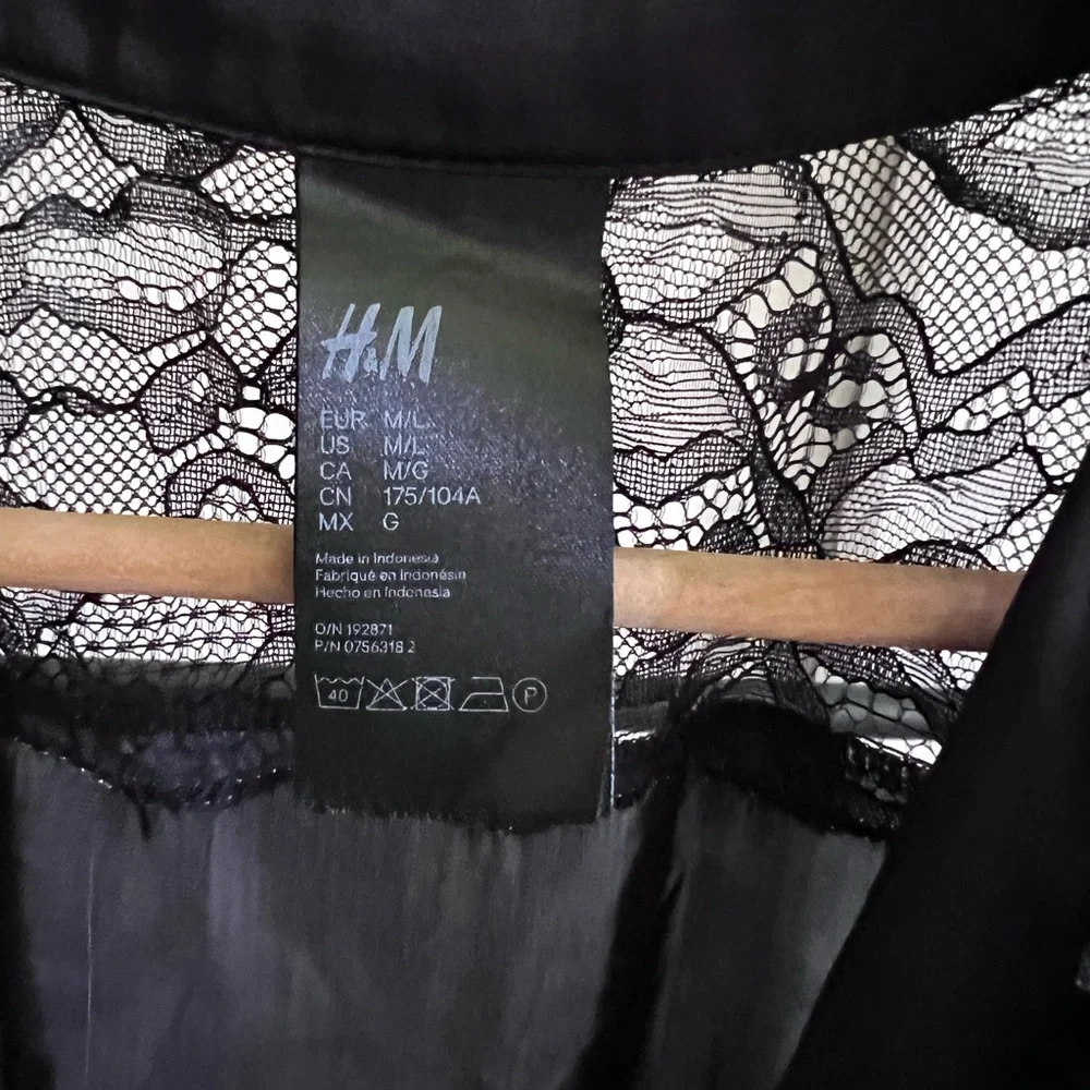 H&M black Robe - Picture 3 of 3